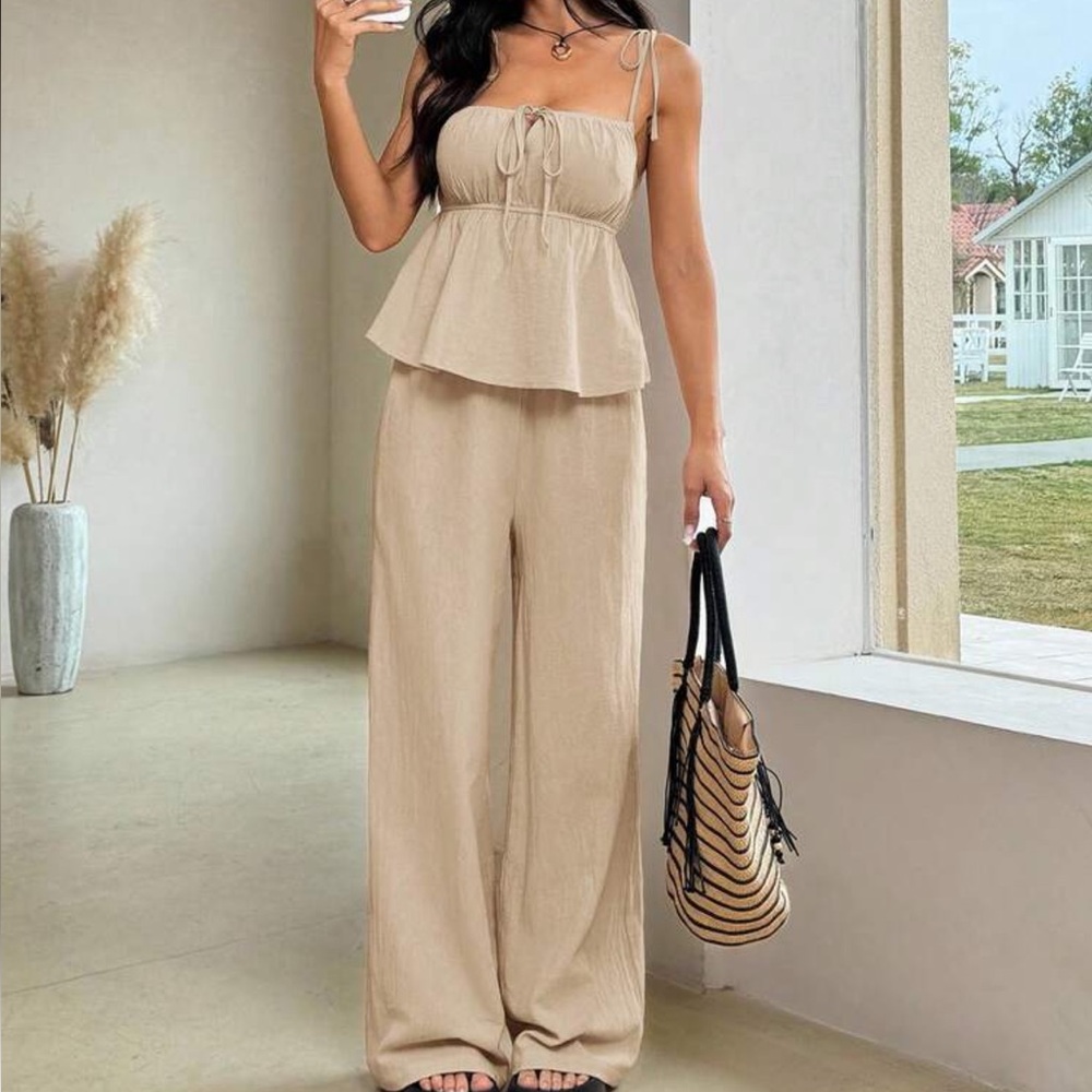 Khaki Linen Matching Set Neutral Two Piece Outfit Resort Wear
Bump friendly/NWOT